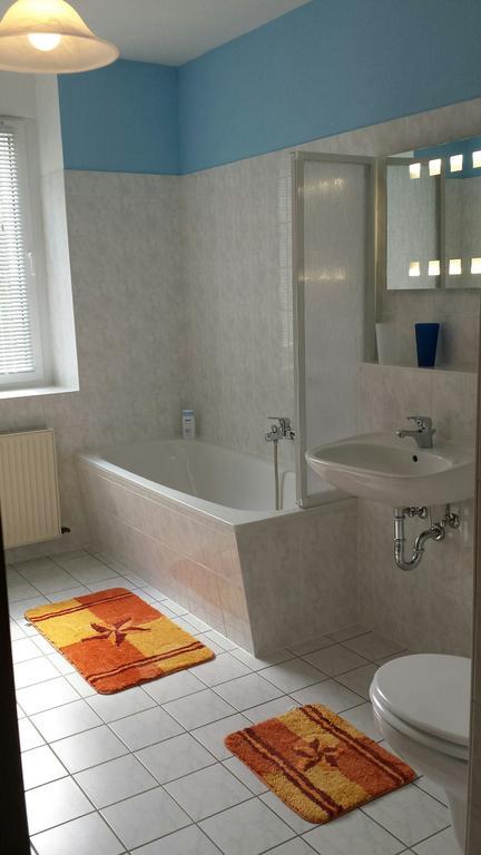 Haus am Schloßberg Plauen Zimmer foto
