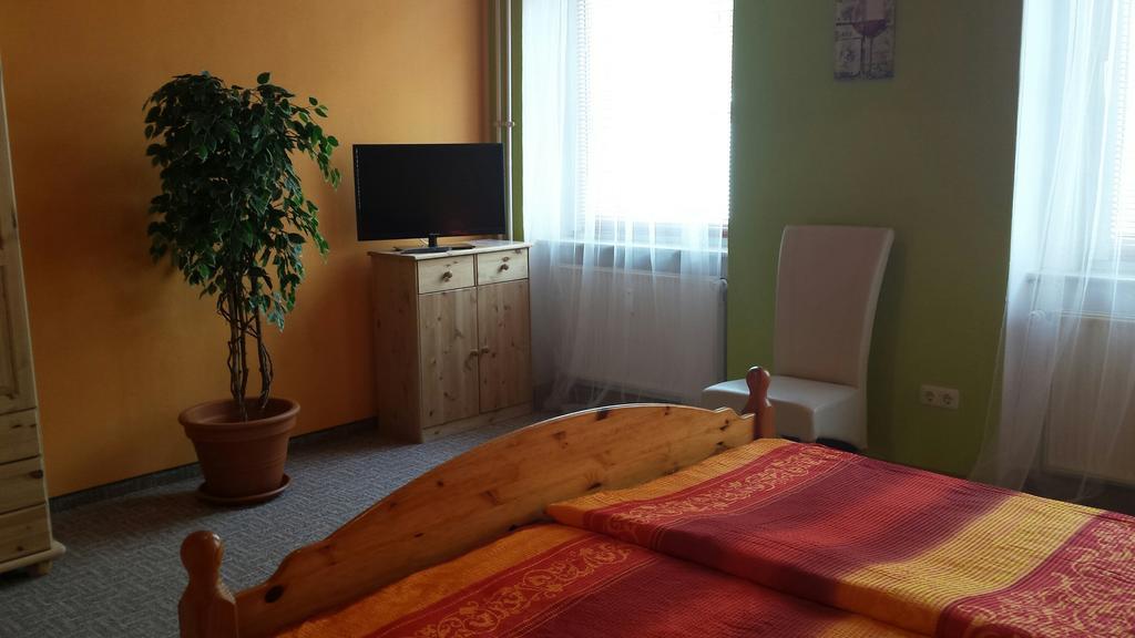Haus am Schloßberg Plauen Zimmer foto